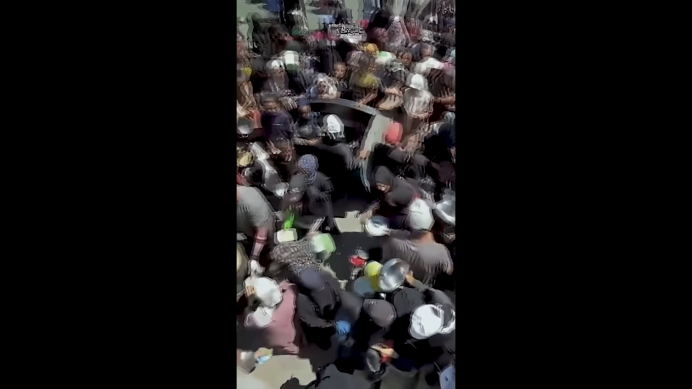 Highlighting the issue of hunger suffered by the residents of Gaza